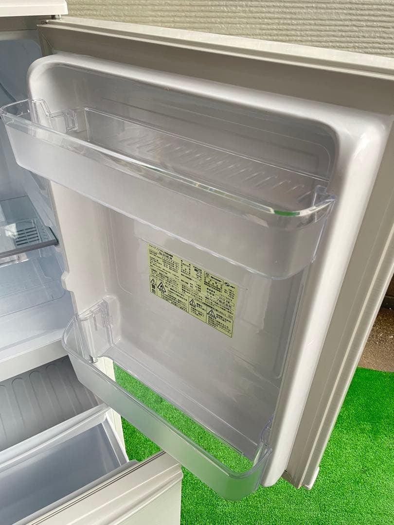 595分解洗浄済み✨ シャープ 左右付け替え可能2ドア冷蔵庫 ホワイトインテリア