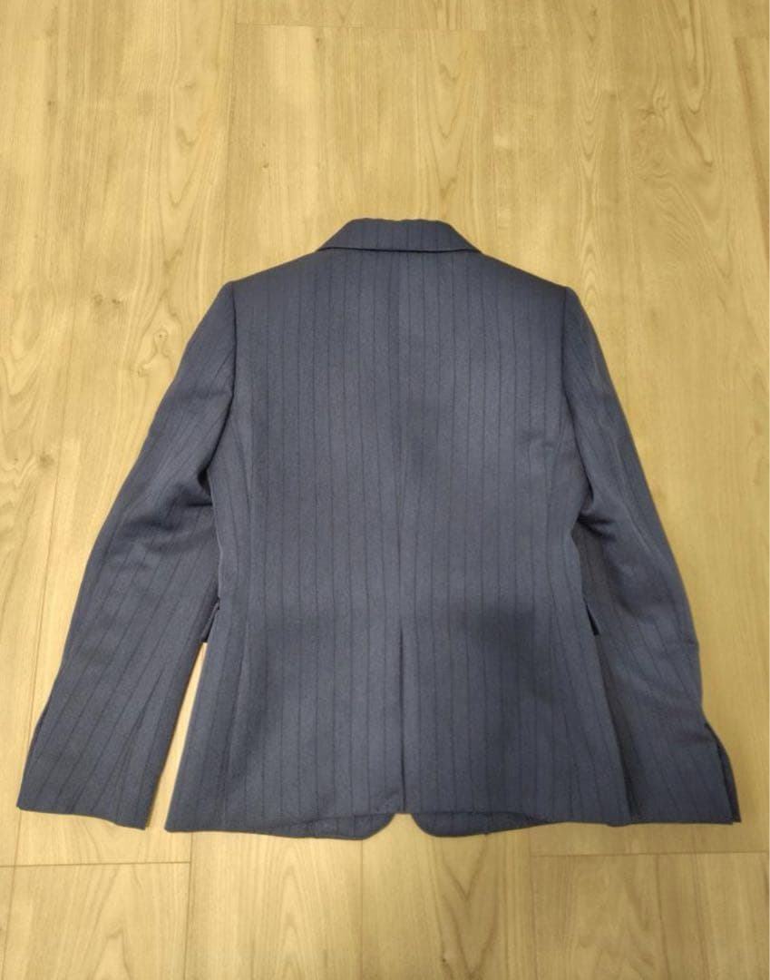 140 男の子　ELLE EN NOIR ネイビー ストライプスーツ