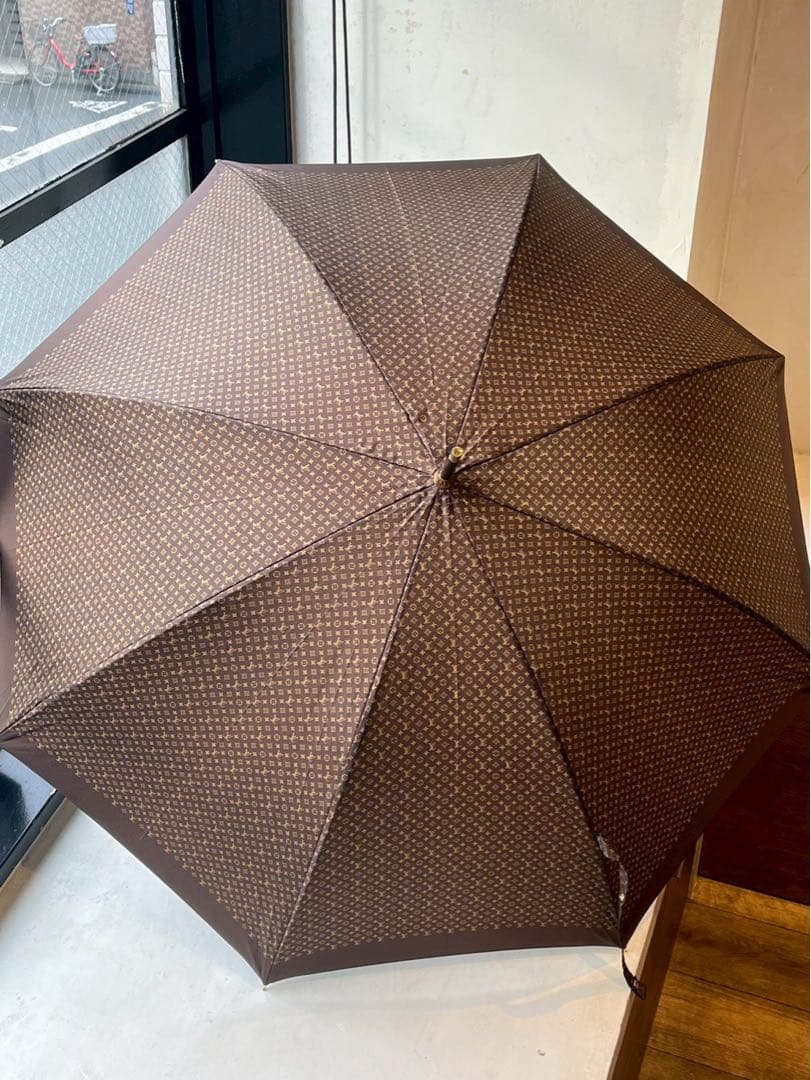 【試し使いのみ】LOUIS VUITTONモノグラム パラプルュイ ジブレ 傘