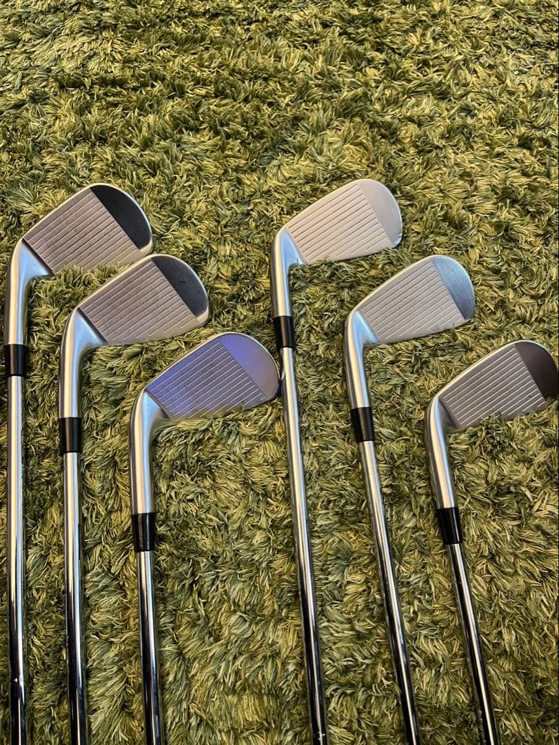 タイトリスト　Ｔ100アイアン(2023)5〜P DGツアーイシューs200