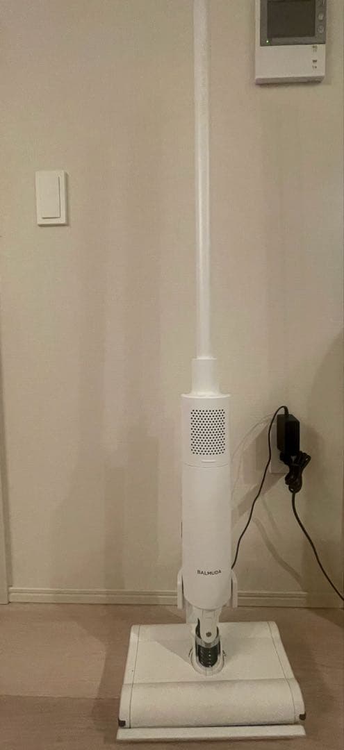 BALMUDA キャニスター掃除機 ホワイト