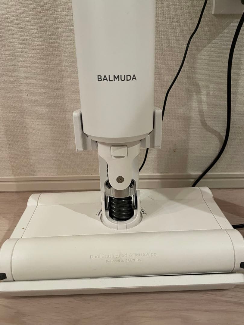 BALMUDA キャニスター掃除機 ホワイト