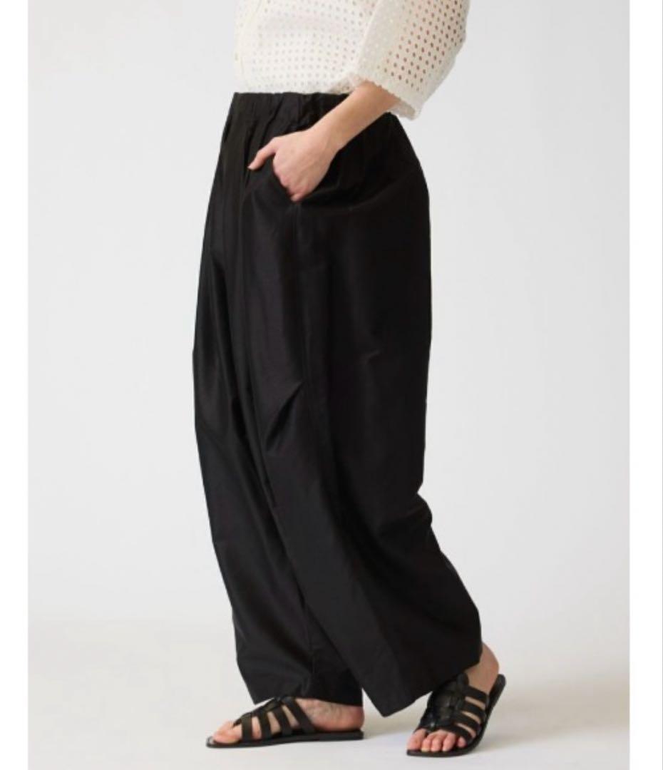 mizuiro ind ワイドカーゴパンツ　ブラック