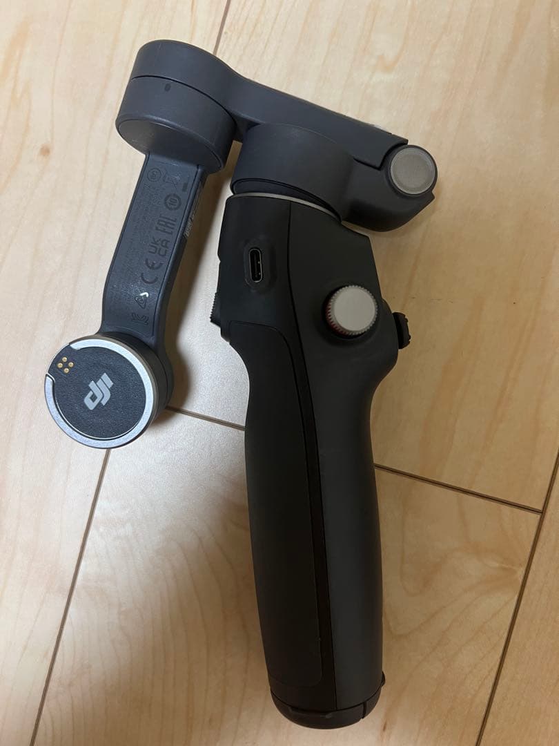 DJI Osmo Mobile スタビライザー