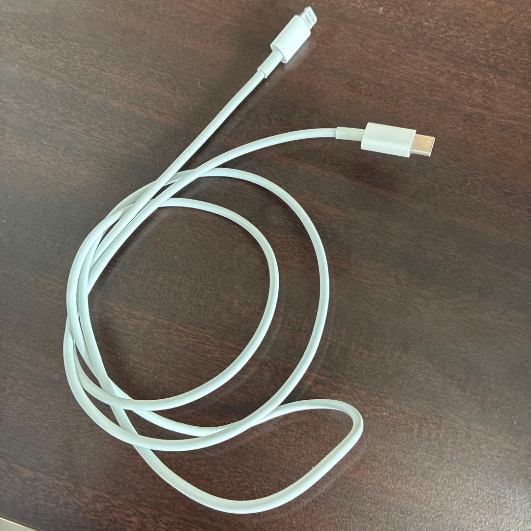 iPhoneSE 2 第二世代 64GB 本体 ホワイト 充電コード付き