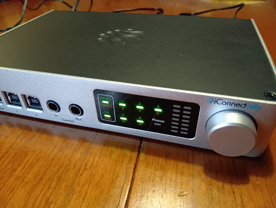 【生産終了品】iConnectivity PlayAudio12 （マニュピ用）