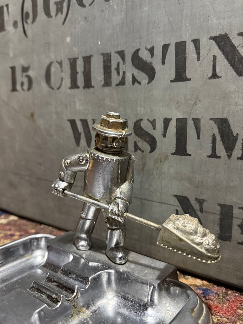 アンティーク雑貨 Iron Fireman Ashtray