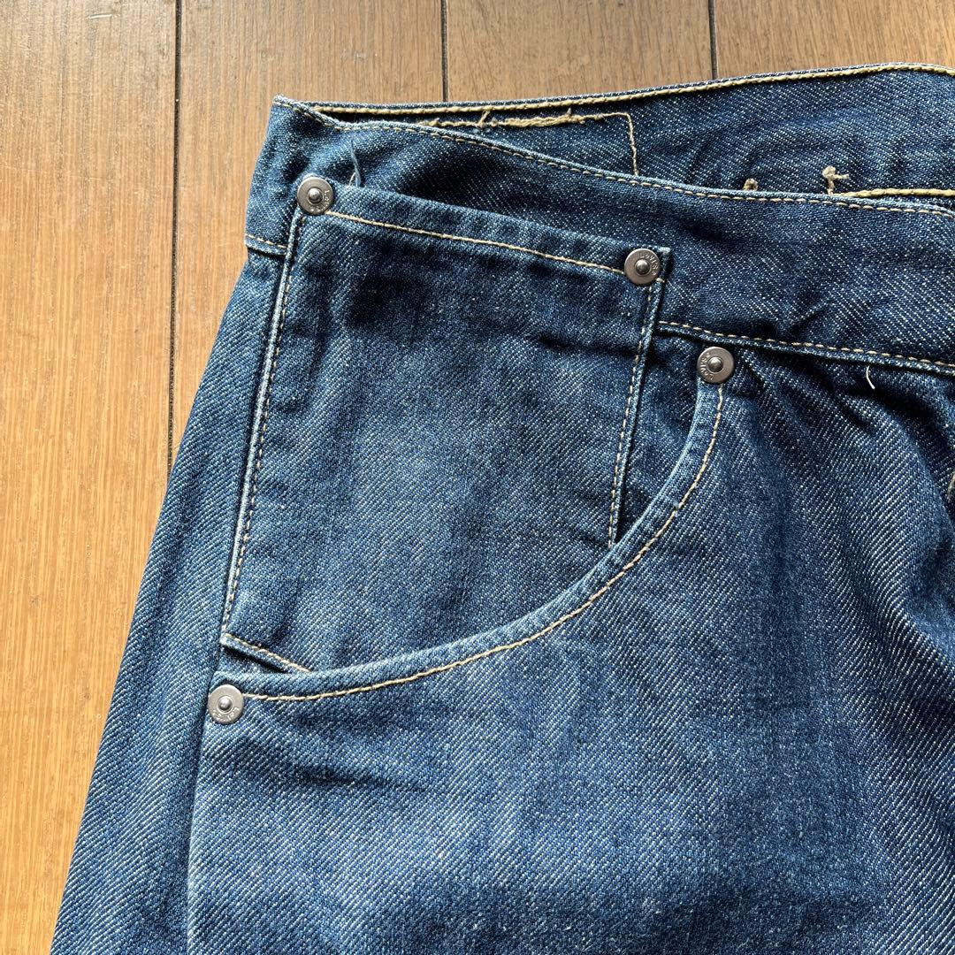 Levi's ユーロ リーバイス 立体裁断 デニムパンツ