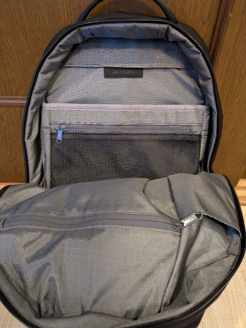 エイブルキャリー デイリーバックパック リュック
