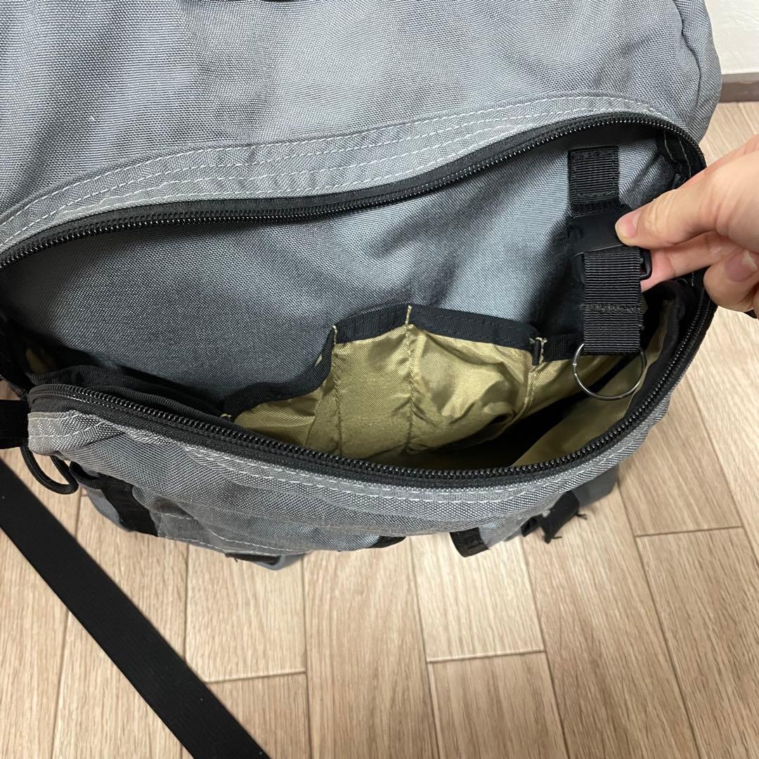 BRIEFING × MHL. 別注バックパック　グレー