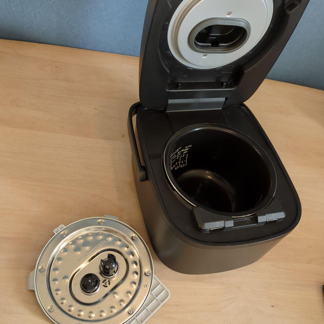 24年製 TOSHIBA 炊飯ジャー RC-6PXV-K 炎匠炊き 3.5合