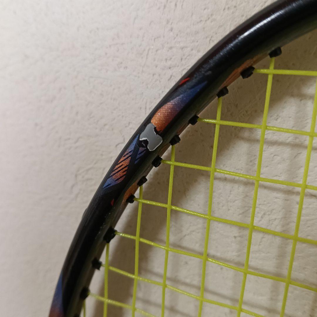YONEX　アストロクス77PRO　4UG5