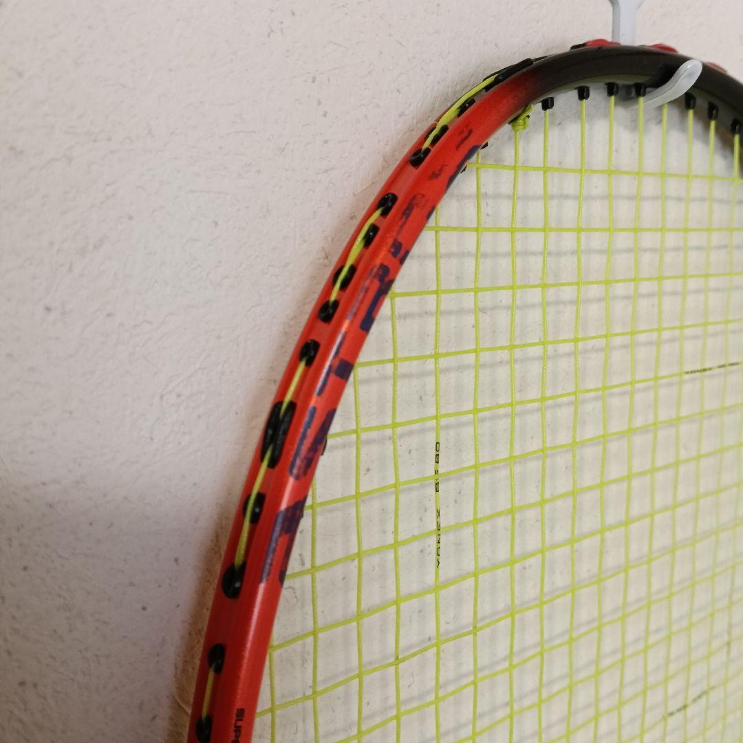 YONEX　アストロクス77PRO　4UG5