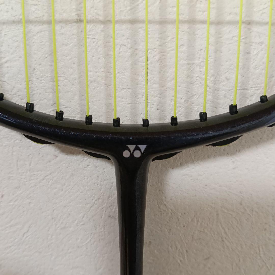 YONEX　アストロクス77PRO　4UG5