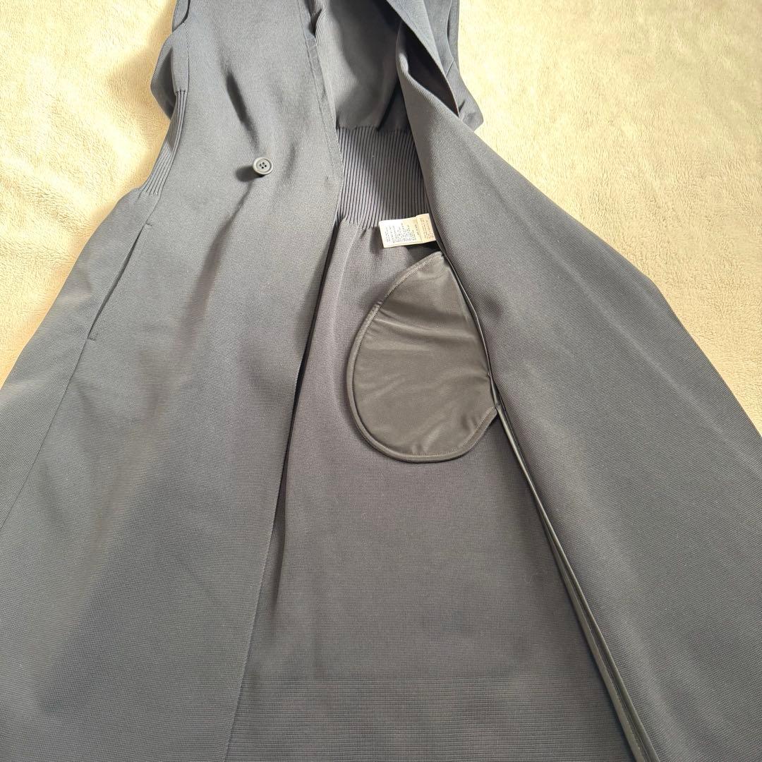 完売 CFCL MILAN COLLARLESS LONG VEST ブラック