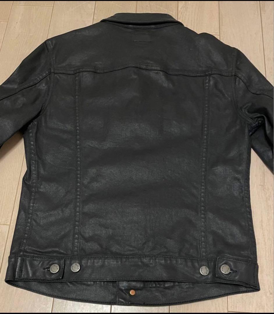 Nudie Jeans Co. Perry ブラックデニムジャケット