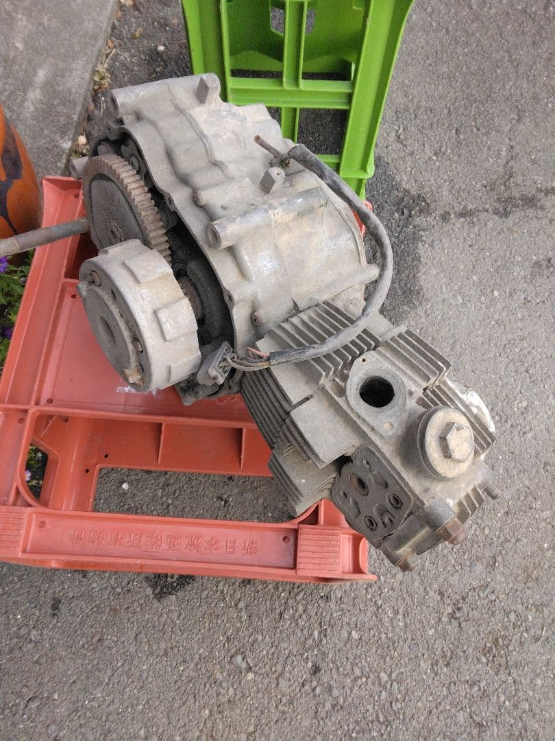 ホンダ90ccバイク用エンジン 空冷タイプ 使用感あり