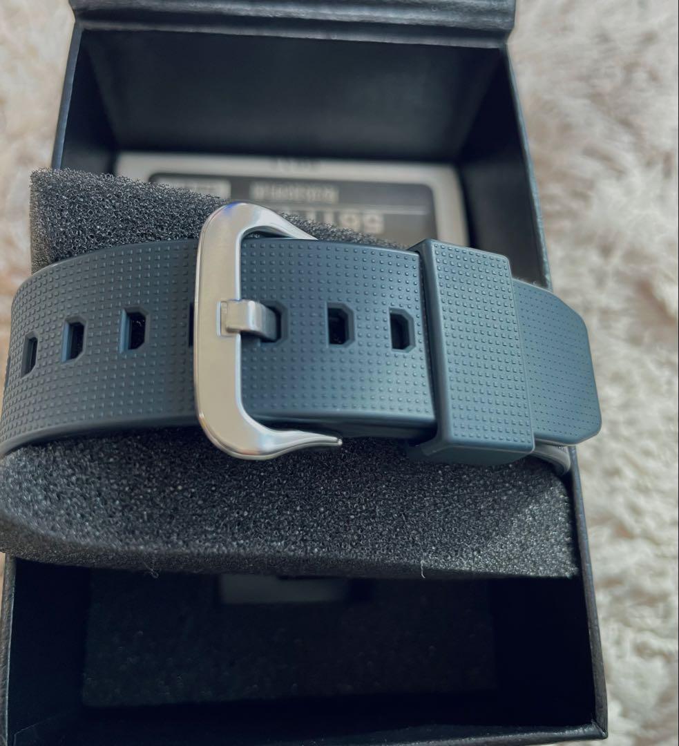 G-SHOCK メタルカバードGM-2100N-2AJF ネイビー