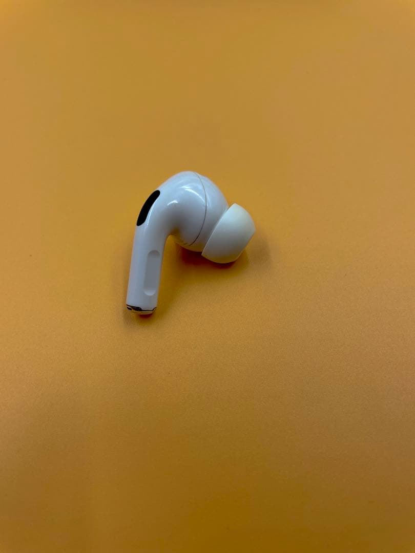 Apple AirPods PRO 第2世代　右耳　A3047 USB-C