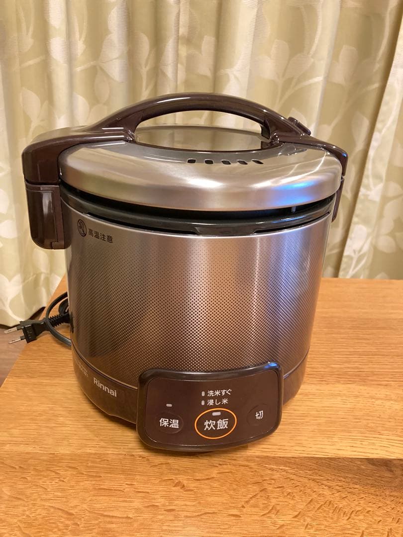 Rinnai ガス炊飯器 RR-030VQ (DB)3合ジャー付　ほぼ未使用品