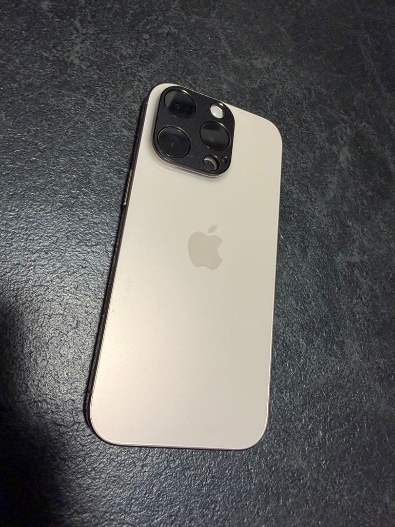 Apple iPhone 16 Pro 128GB デザートチタニウム