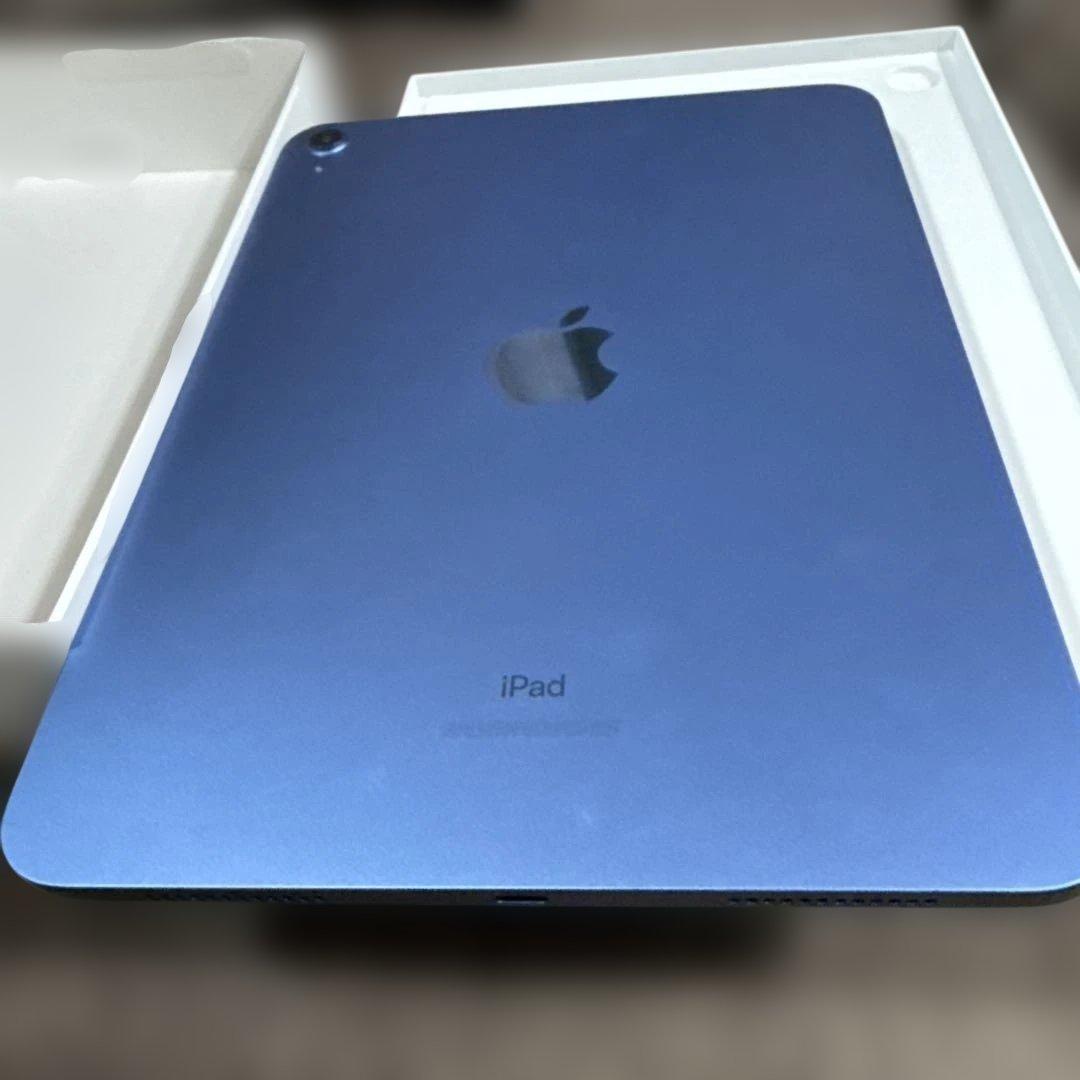 iPad 第10世代 Wi-Fi 64GB ブルー　ほぼ新品