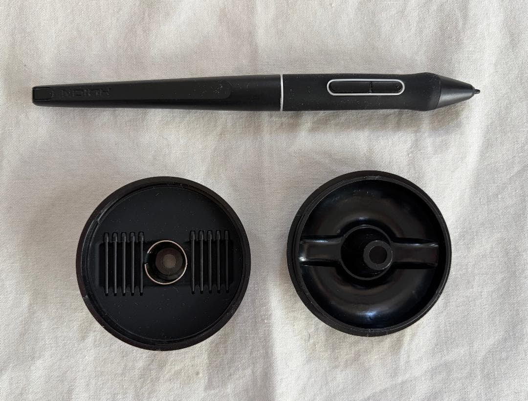 HUION 液タブ Kamvas22 Plus 液晶ペンタブレット 21.5型