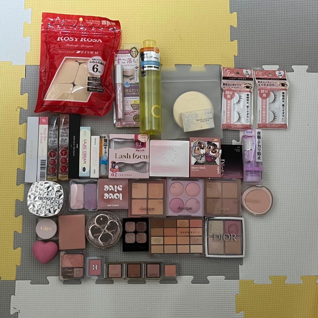 m*中様 コスメまとめ売り　39品　 詳細は説明欄に♡