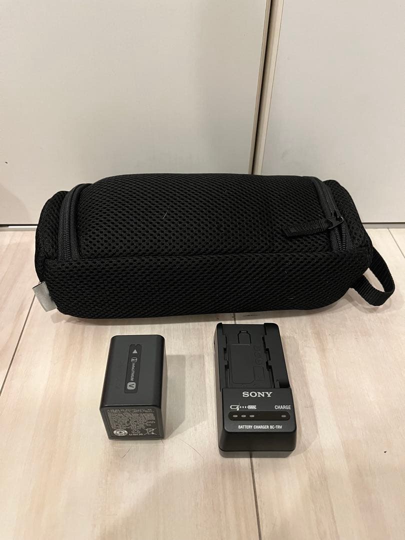 SONY HDR-CX680 ビデオカメラ 本体 予備大容量バッテリー・充電器付