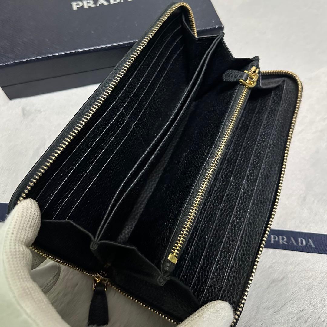 PRADA プラダ　長財布　ラウンドファスナー　シボ革　ゴールドロゴ