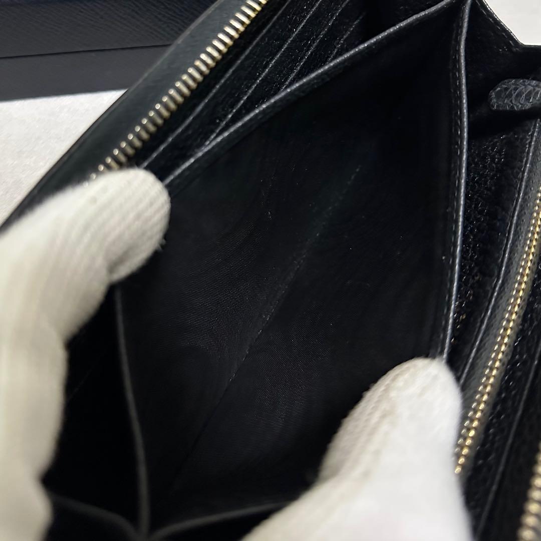 PRADA プラダ　長財布　ラウンドファスナー　シボ革　ゴールドロゴ