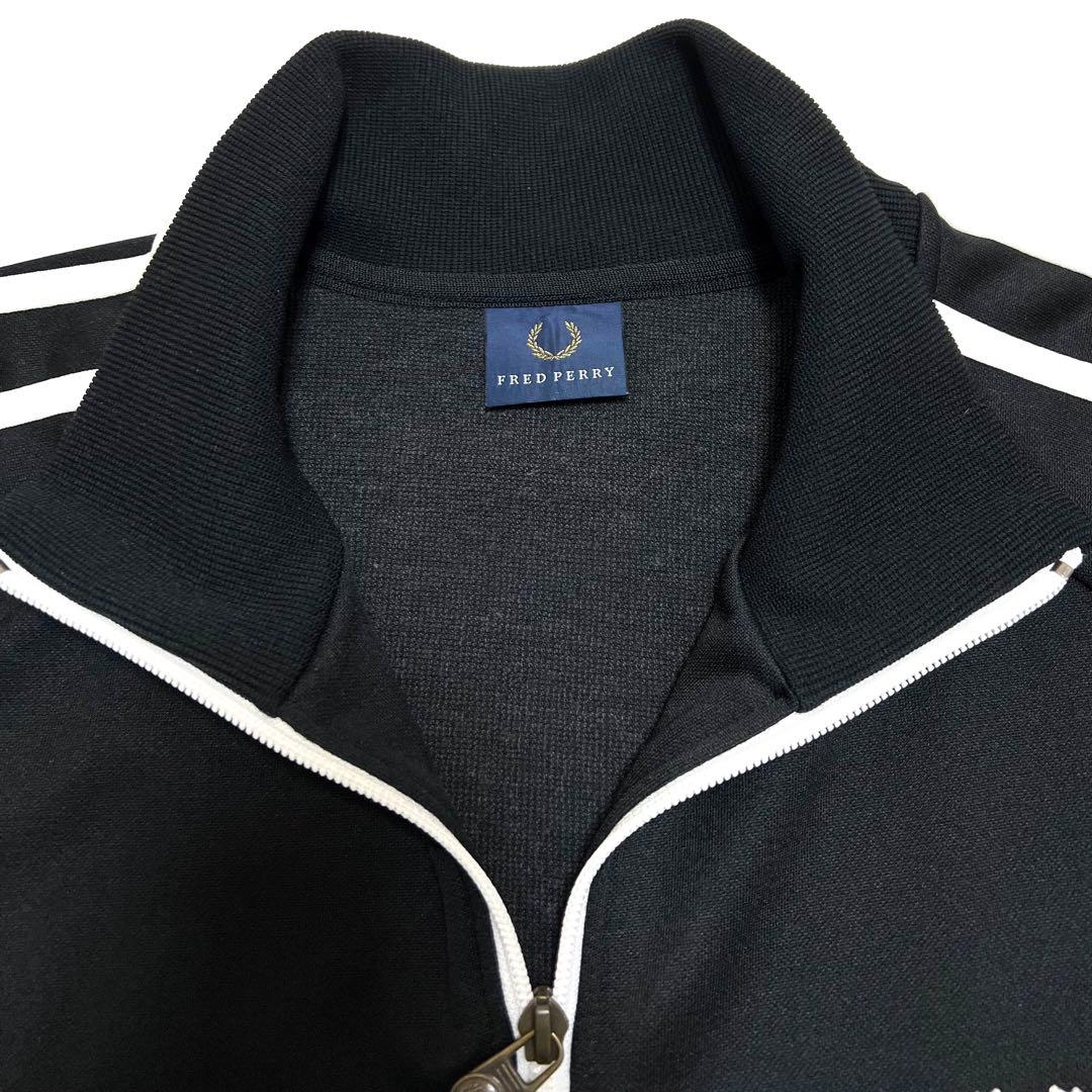 FRED PERRY フレッドペリー トラックジャケット ブラック