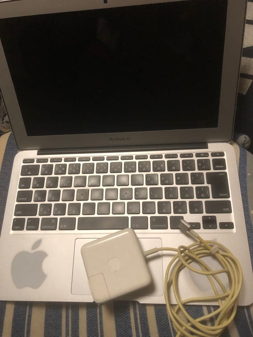 MacBook Air(11-inch, Early 2015)i5&一台限定品