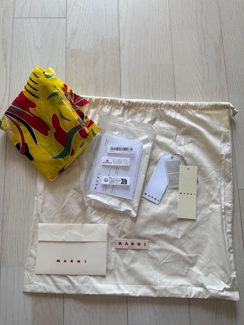 お値下げ　MARN I カゴバック　美品