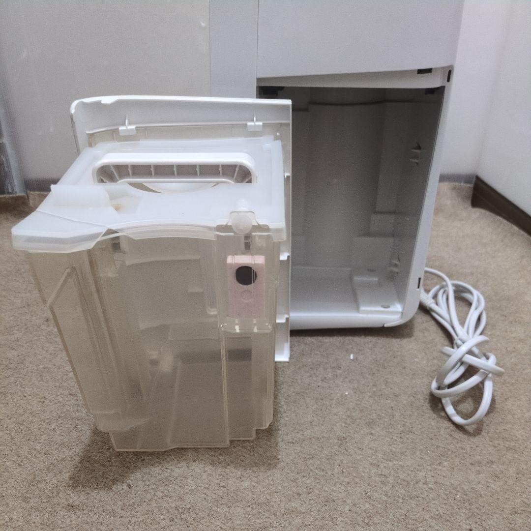 シャープ 衣類乾燥 除湿機 CV-P71-W