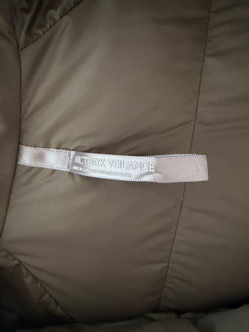 アークテリクス ヴェイランス CONDUIT DOWN JACKET