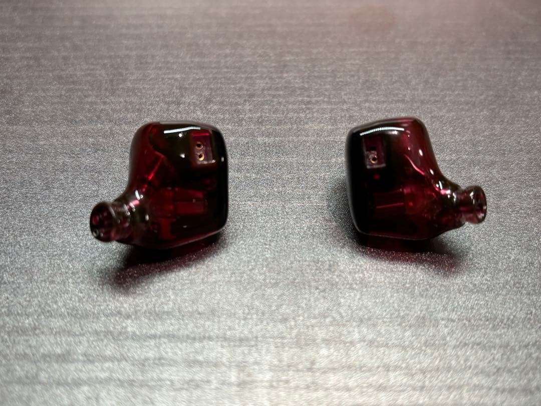 イヤホン Oriolus Traillii JP Black and Red