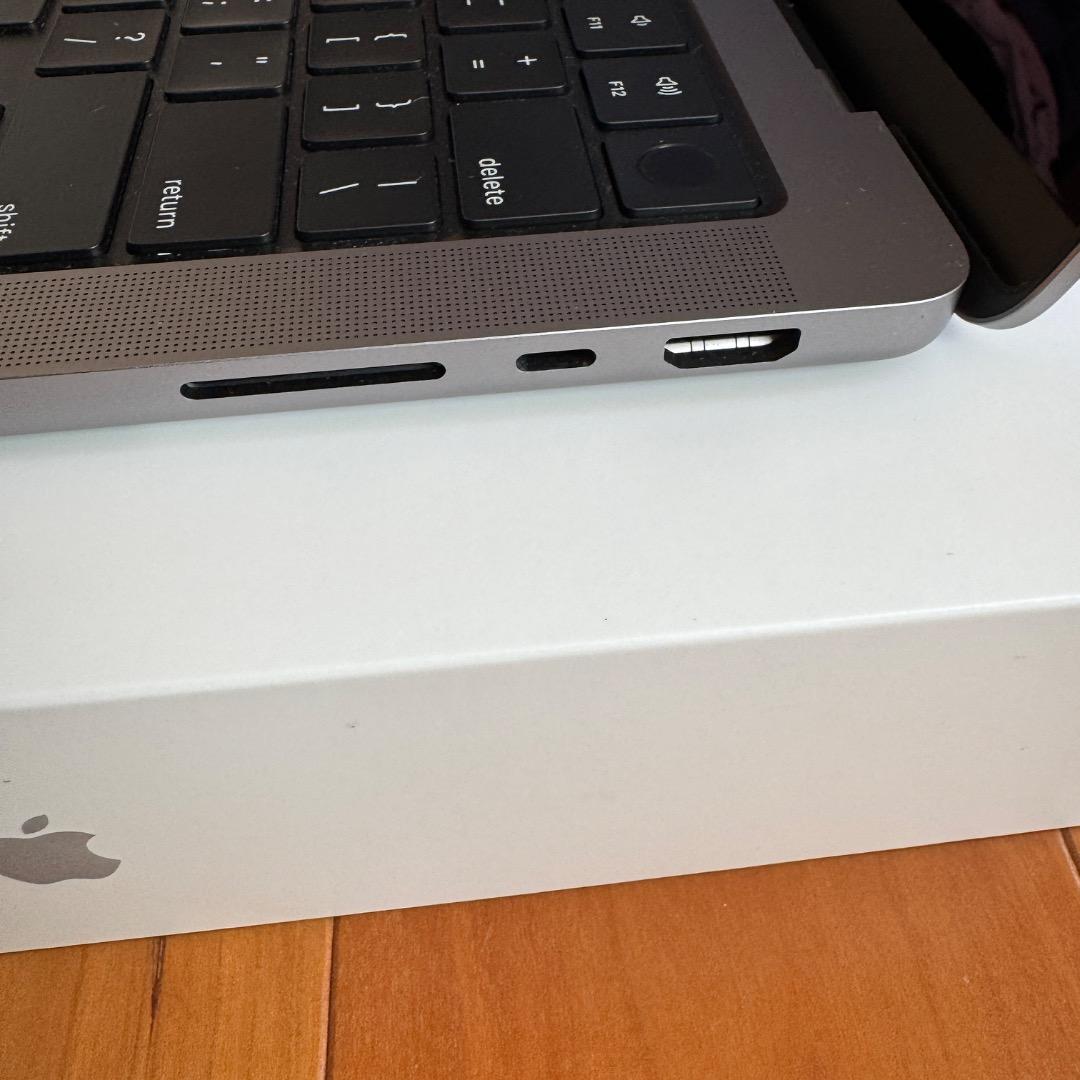 MacBook本体 Apple MacBook Pro 14 M2Pro USKey 512GB