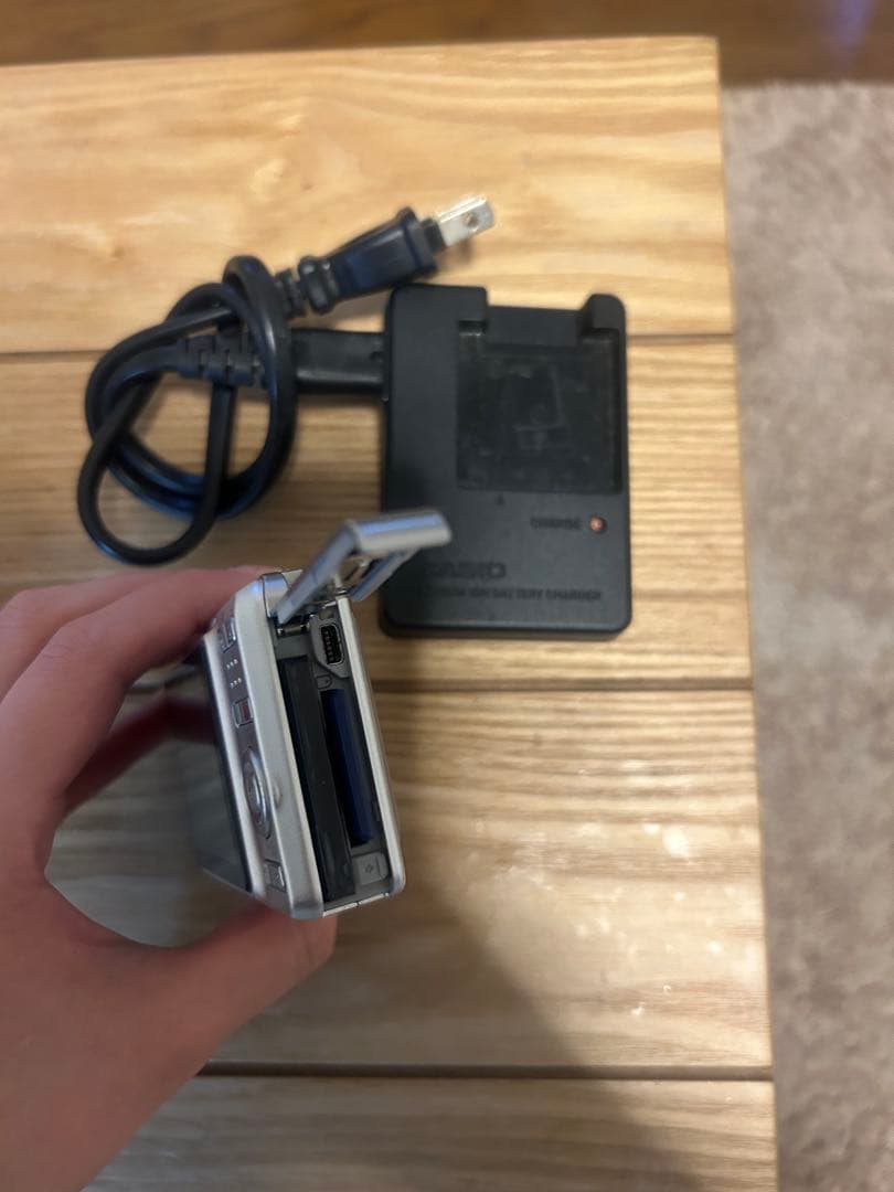 CASIO EXILIM EX-Z9 デジタルカメラ