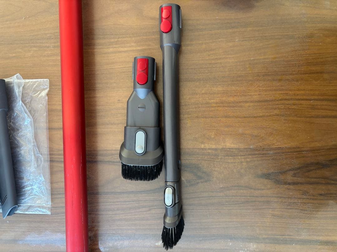 Dyson cyclone v10 スティッククリーナー本体