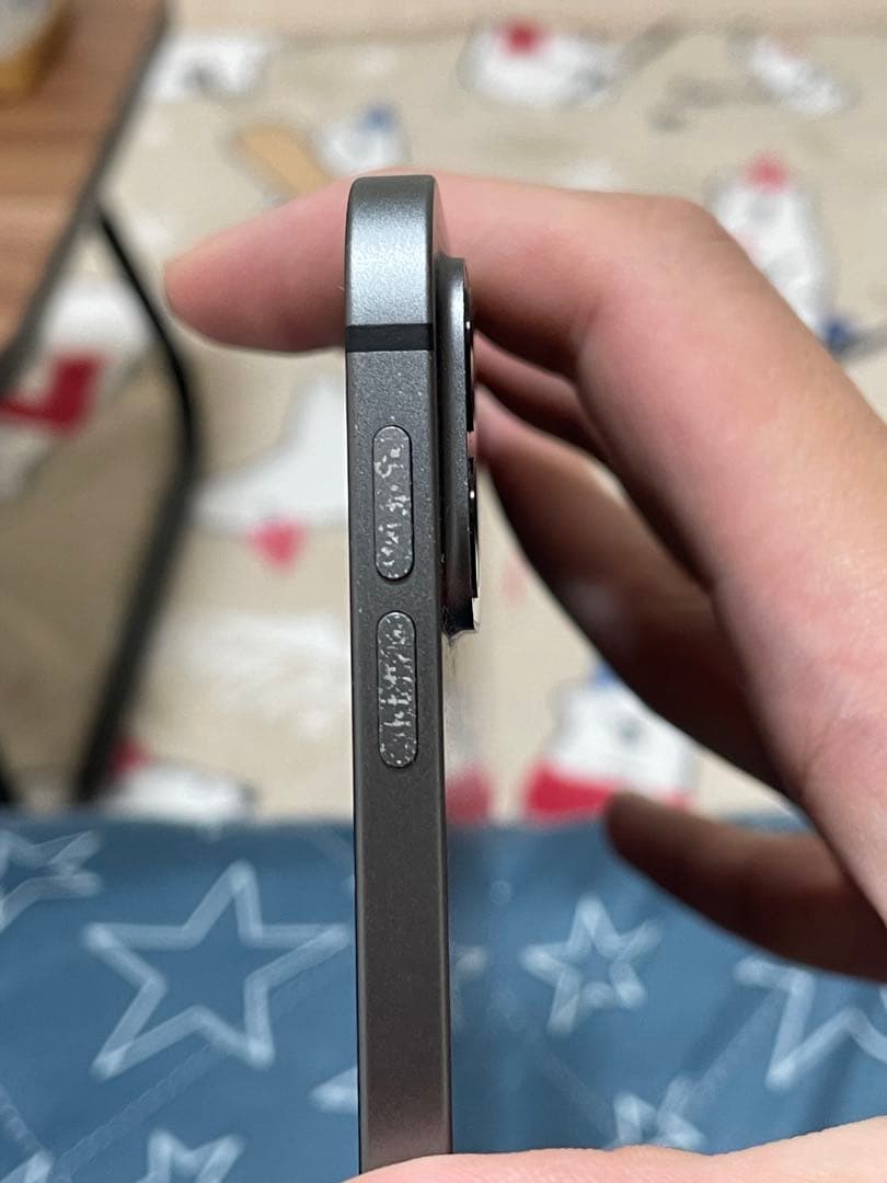 iPad pro 第4世代 12.9 1t au モデル