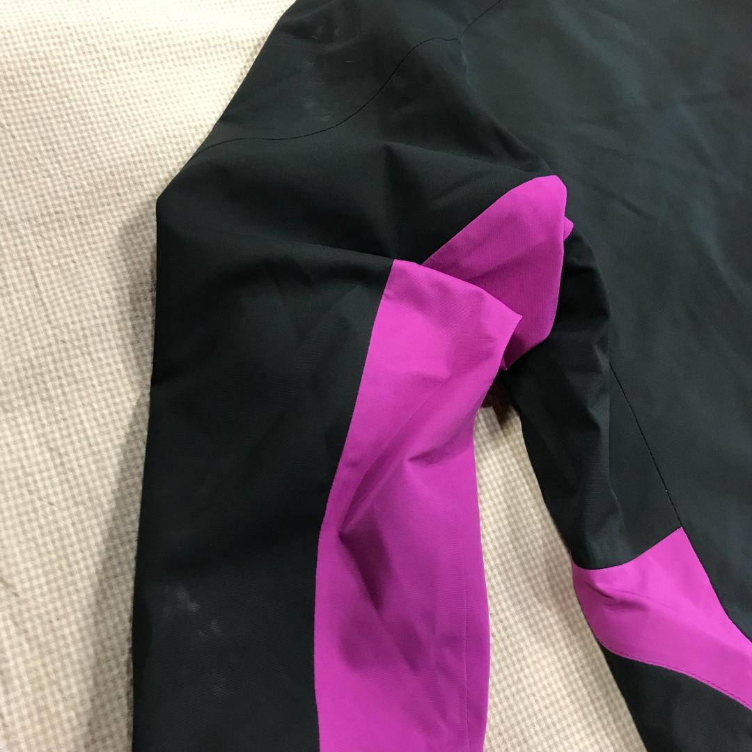 ミズノスキーウェア　上１６０cm　下１５０cmサイズ　ストレッチ・中綿入り