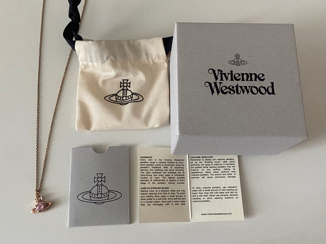 mugi Vivienne Westwood 惑星モチーフ ネックレス