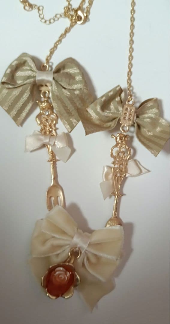 ま*け様 星箱works Drink me!　リボンネックレス