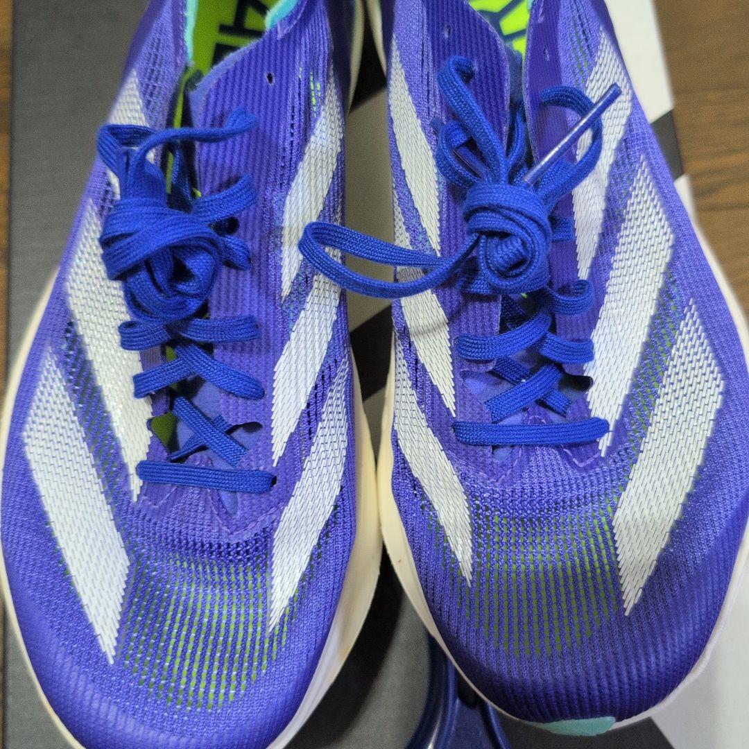 アデゼロアバンチ（adidas）スパイクシューズ