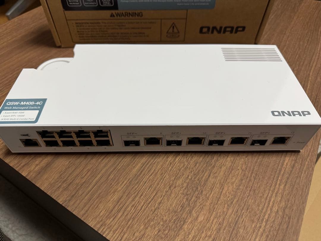 QNAP 10GbE L2 Webマネージドスイッチ QSW-M408-4C