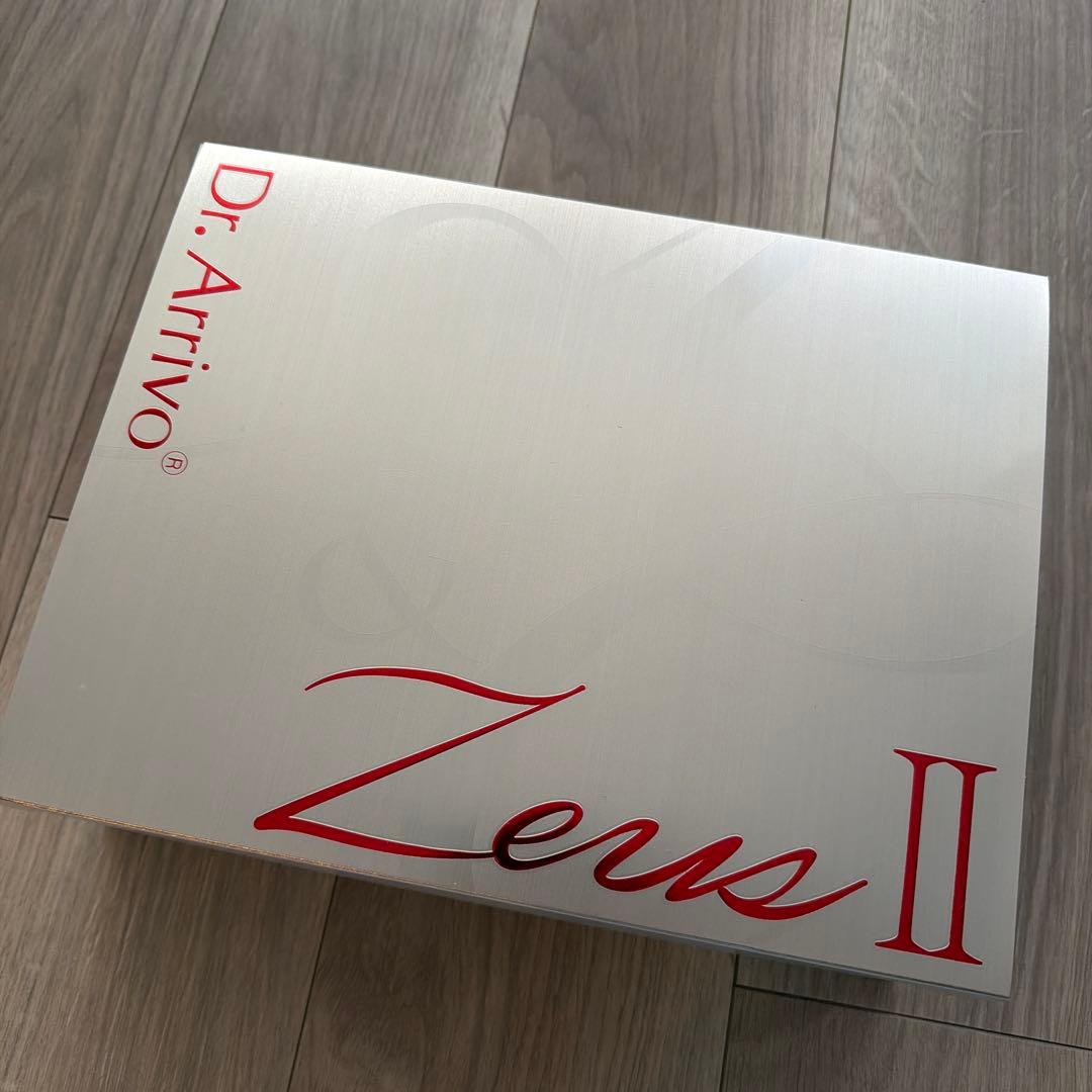 【新品】ARTISTIC & CO. Zeus II 美顔器　美容液付き