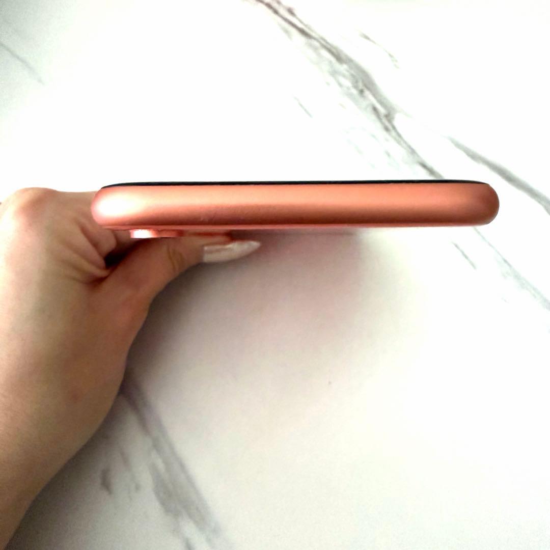 か*い様 Apple iPhone XR 本体