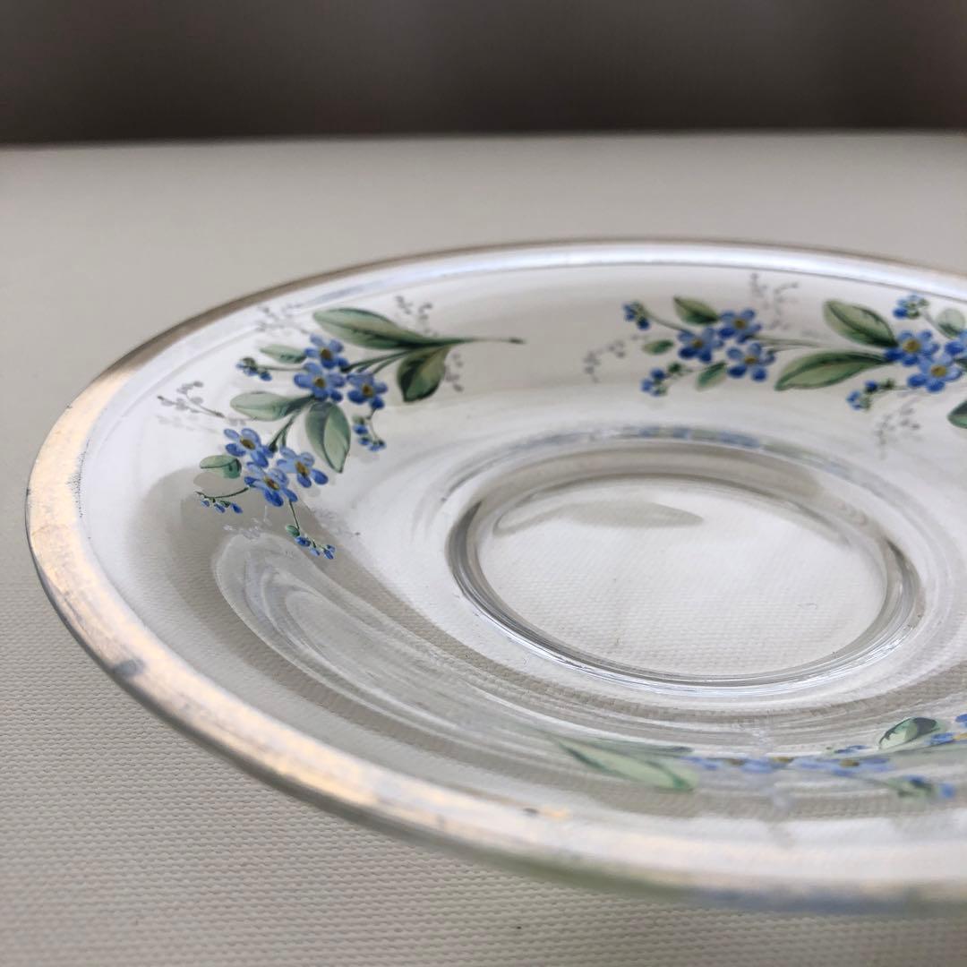 古いガラス皿　プレート　ソーサー　フランス　アンティーク　青い花　no.102