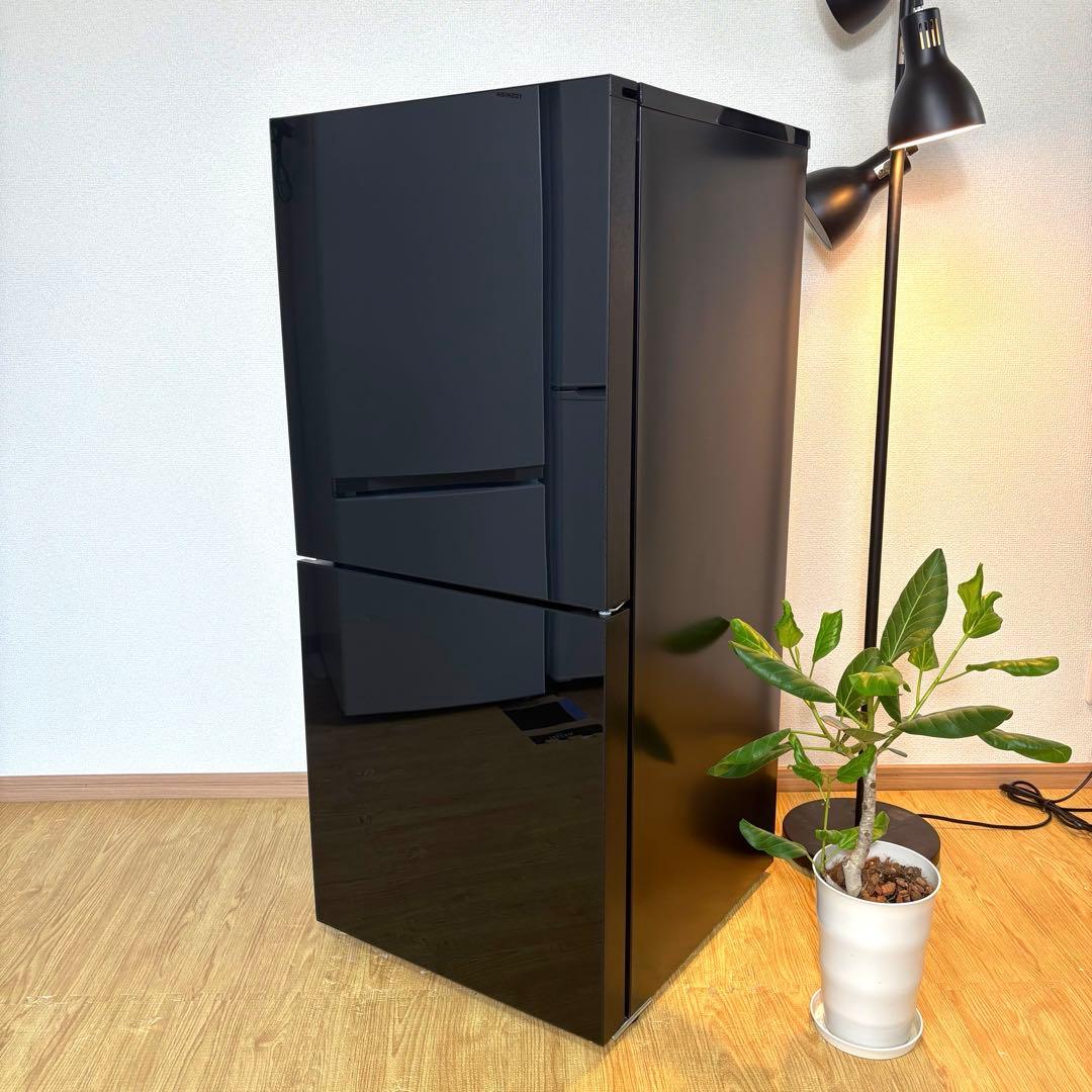2024年 冷蔵庫 一人暮らし 単身用 小型 3ヶ月保証 送料無料 未使用に近い